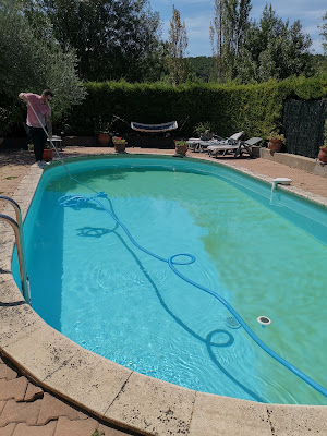 Cash Piscines à Castres