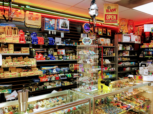 Tobacco Shop «Godzilla Smoke Shop», reviews and photos, 40900 Fremont Blvd, Fremont, CA 94538, USA