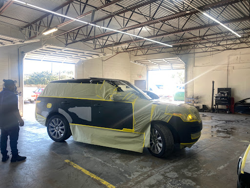 Auto Repair Shop «Regency Auto Repair & Body Shp», reviews and photos, 6935 Almeda Rd, Houston, TX 77021, USA