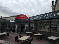 Atmosphère du Restaurant Pizzeria La Boucle à Marseille - n°16