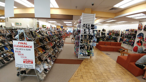 Shoe Store «Littles Shoes», reviews and photos, 5850 Forbes Ave, Pittsburgh, PA 15217, USA