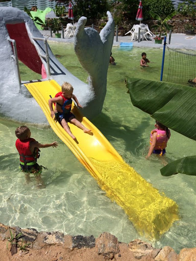 Water Park «Sun Crest Water Park», reviews and photos, 6806 All Healing Springs Rd, Taylorsville, NC 28681, USA