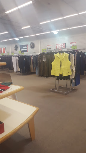 Department Store «Boston Store Clearance Center», reviews and photos, 5659 S 27th St, Milwaukee, WI 53221, USA