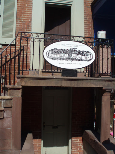 Historical Landmark «Petersen House», reviews and photos, 516 10th St NW, Washington, DC 20004, USA