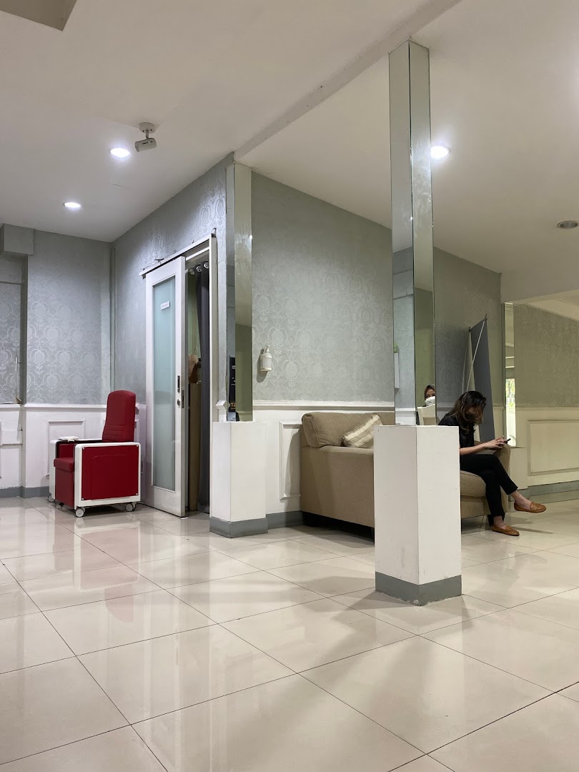 Gambar The Clinic Beautylosophy Sulanjana, Bandung.