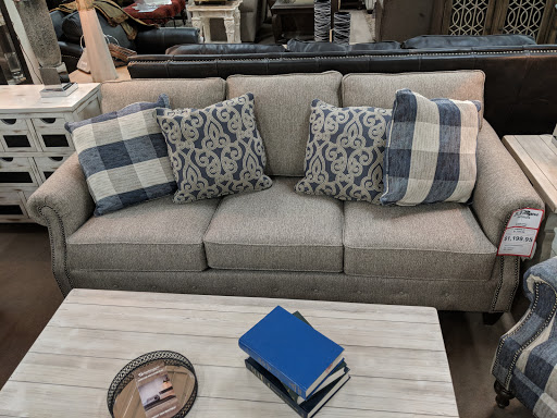 Furniture Store «B.F. Myers Furniture», reviews and photos, 117 French St, Goodlettsville, TN 37072, USA