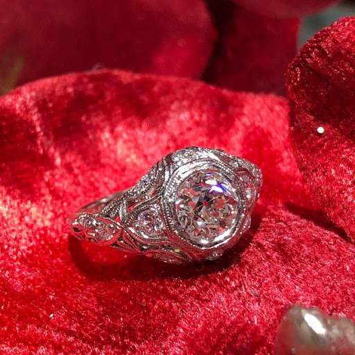 Jewelry Store «Gesner Estate Jewelry», reviews and photos, 1600 W Bay Dr, Largo, FL 33770, USA