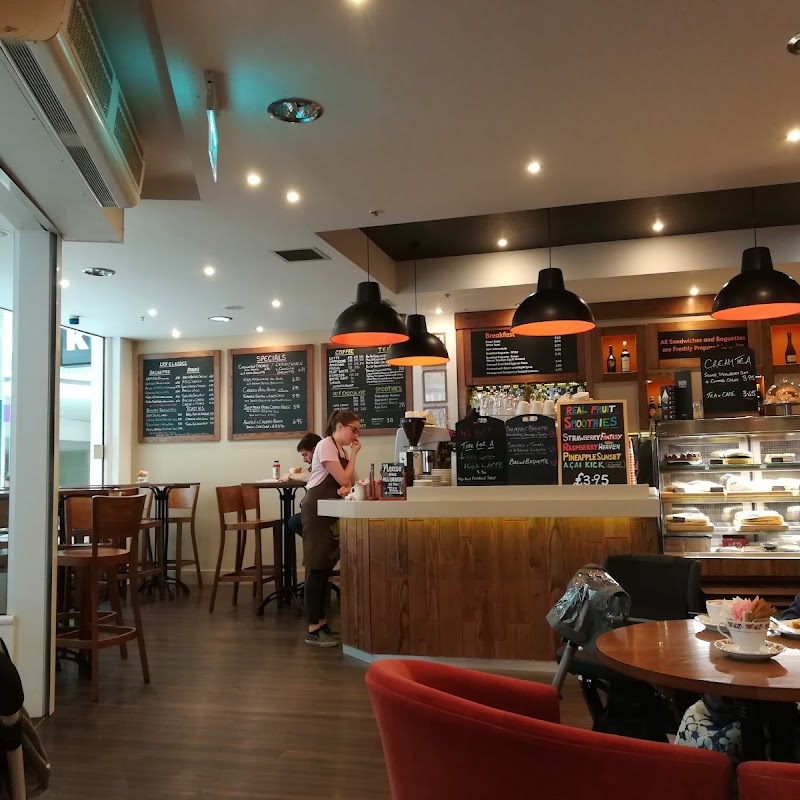 Le Rendez-Vous Coffee Shop