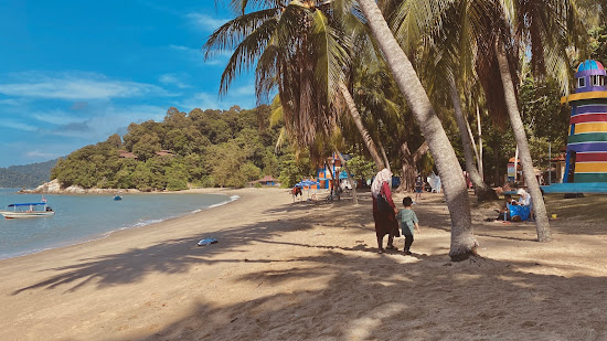 Teluk Batik Beach