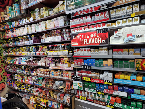 Tobacco Shop «American Smoke & Vape», reviews and photos, 217 E Army Trail Rd, Glendale Heights, IL 60139, USA