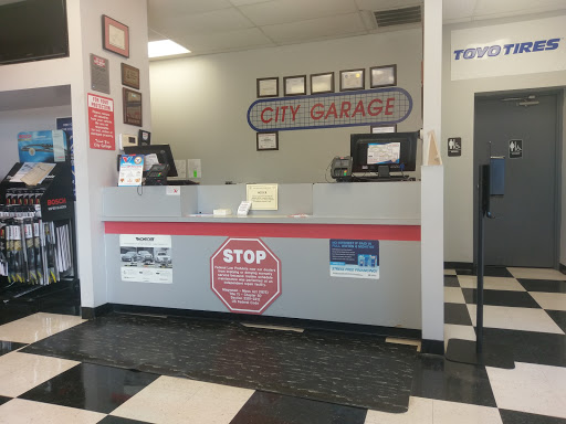 Auto Repair Shop «City Garage Auto Repair & Oil Change #17», reviews and photos, 1351 NE Green Oaks Blvd, Arlington, TX 76006, USA