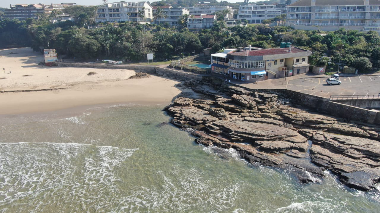 Photo of Uvongo beach amenities area