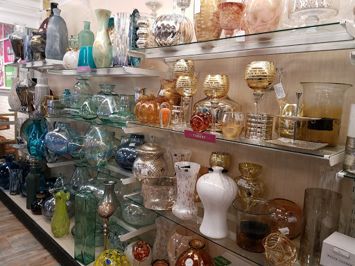 Shopping Mall «The Shops at Atlas Park», reviews and photos, 8000 Cooper Ave, Glendale, NY 11385, USA