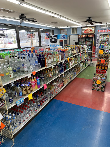 Liquor Store «St Andrews Liquors», reviews and photos, 7835 St Andrews Church Rd, Louisville, KY 40214, USA