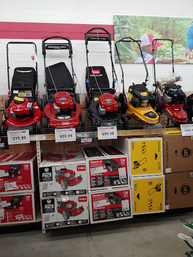 Home Improvement Store «Tractor Supply Co.», reviews and photos, 3184 US-11, Malone, NY 12953, USA