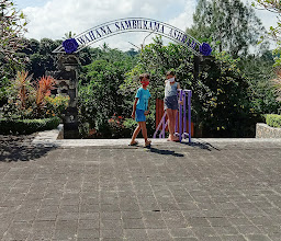 Wahana Wisata Sambhrama Ashram photo