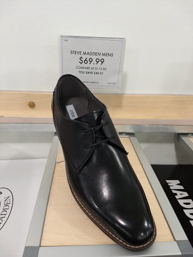 Shoe Store «DSW Designer Shoe Warehouse», reviews and photos, 2201 S Interstate 35 E, Denton, TX 76205, USA