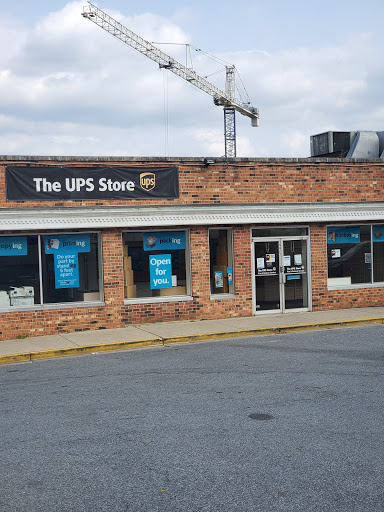 Shipping and Mailing Service «The UPS Store», reviews and photos, 4423 Lehigh Rd, College Park, MD 20740, USA