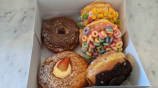 Shopping Mall «Quail Hill Shopping Center», reviews and photos, 6501 - 6875 Quail Hill Pkwy, Irvine, CA 92603, USA