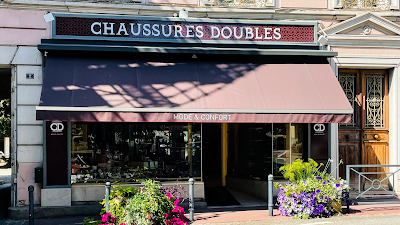 Chaussures Doubles à Le Pont-de-Beauvoisin