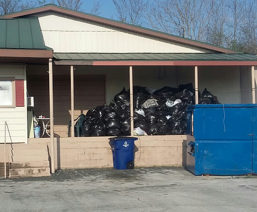 Ups & Downs Thrift Store, 602 Veterans Dr, Florence, AL 35630, USA, 