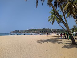 Foto de Baina Beach com linha costeira longa e reta