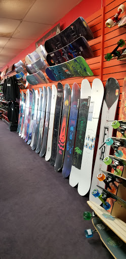 Skateboard Shop «Funtastik Skate and Snowboard Shop», reviews and photos, 18 W Main St, Mechanicsburg, PA 17055, USA