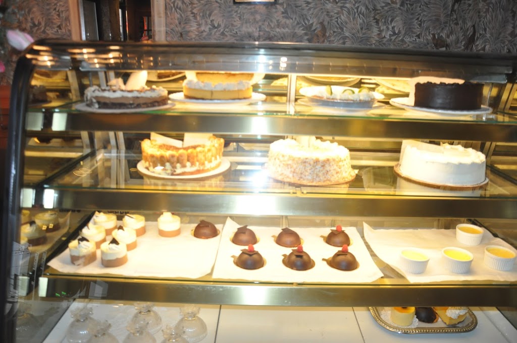 Siri's Thai French Cuisine 08002