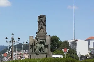 Monumento a José García Barbón image