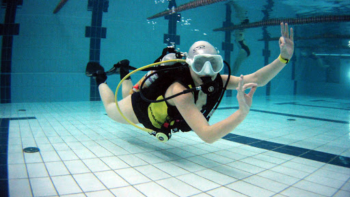 Dive Training - Diving Center Noor-Tech