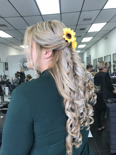 Beauty Salon «Noelia Beauty Salon», reviews and photos, 8878 SW 24th St, Miami, FL 33165, USA