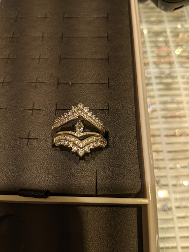 Jewelry Store «Pandora», reviews and photos, 384 Memorial City Mall, Houston, TX 77024, USA