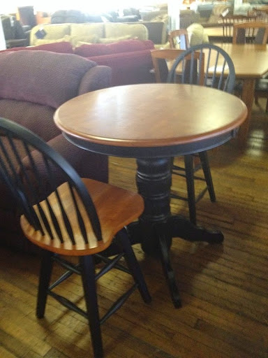 Furniture Store «CURREN FURNITURE», reviews and photos, 220 N York St, Mechanicsburg, PA 17055, USA