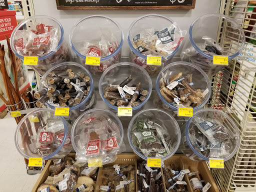 Pet Supply Store «PetSmart», reviews and photos, 2160 Southgate Rd, Colorado Springs, CO 80906, USA