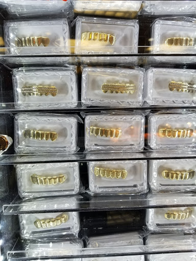 Truck Stop «Bunnys Truck Stop», reviews and photos, 638 E NE Loop 323, Tyler, TX 75706, USA