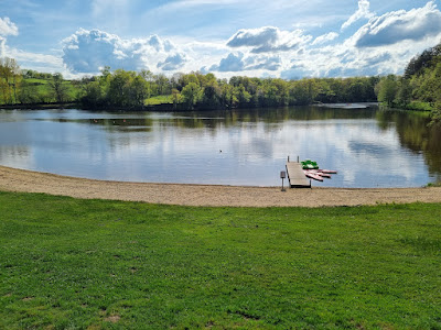 Plage à Châtelus-Malvaleix