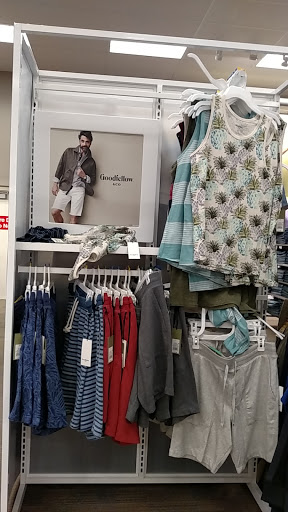 Department Store «Target», reviews and photos, 70 Worcester-Providence Turnpike #100, Millbury, MA 01527, USA