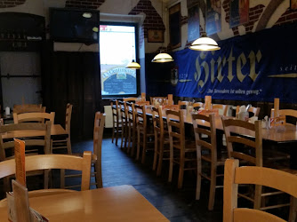 Centimeter VII Restaurant bei den Stadtbahnbögen