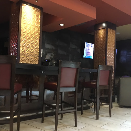 Movie Theater «Marcus Theatres Majestic Cinema of Omaha», reviews and photos, 14304 W Maple Rd, Omaha, NE 68164, USA