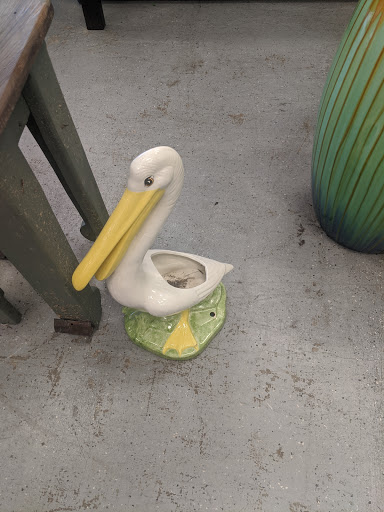 Consignment Shop «Patina Interiors», reviews and photos, 4001 Hwy 190 Service Rd, Covington, LA 70433, USA