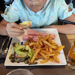 Photo n° 1 de l'avis de BONDUS.U fait le 16/08/2021 à 11:49 pour Restaurant Oscar Lunch à Vannes