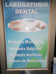 Laboratorio y clínica dental