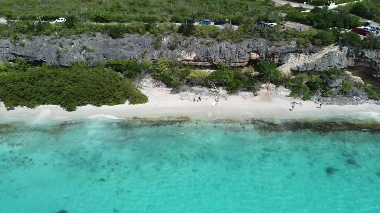 1000 Steps Beach'in fotoğrafı - rahatlamayı sevenler arasında popüler bir yer