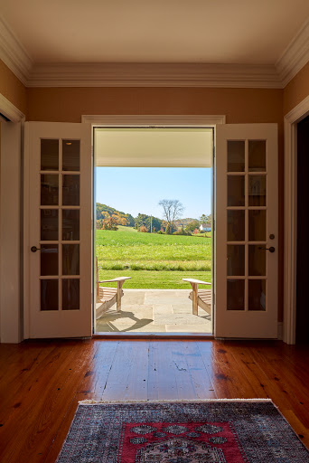 Real Estate Agency «Elyse Harney Real Estate - Salisbury», reviews and photos, 11 E Main St, Salisbury, CT 06068, USA