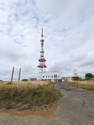 Tour de communication à Sury