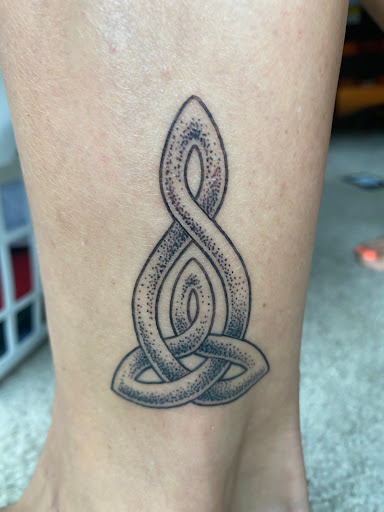 Tattoo Shop «Good Family Tattoo», reviews and photos, 198 W Grass Lake Rd, Lake Villa, IL 60046, USA