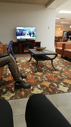 Car Dealer «Vanderstyne Toyota», reviews and photos, 4374 W Ridge Rd, Rochester, NY 14626, USA