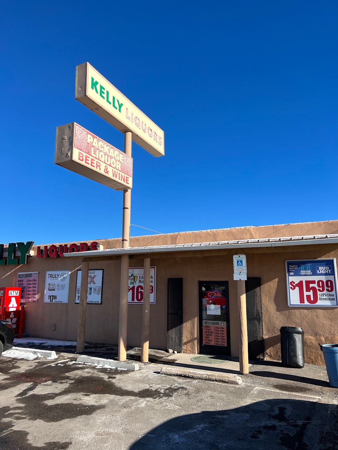 Kelly Liquor store