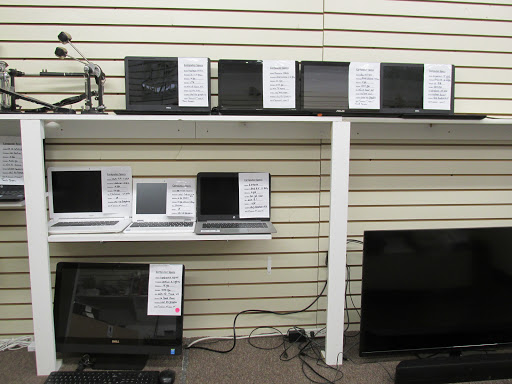 Pawn Shop «Quakertown Cash Traders», reviews and photos, 585-5 S West End Blvd, Quakertown, PA 18951, USA