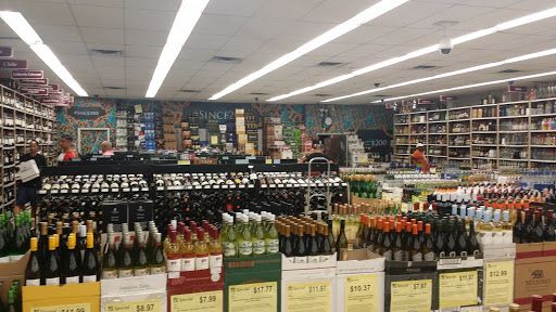 Liquor Store «PJ Wine», reviews and photos, 4898 Broadway, New York, NY 10034, USA